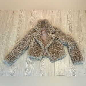 Fuzzy coat - size Small